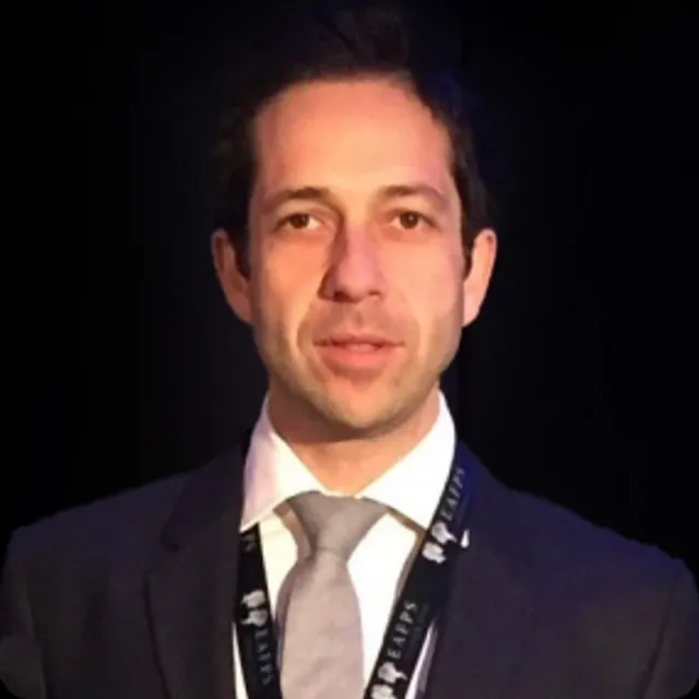 RICARDO BARROSO